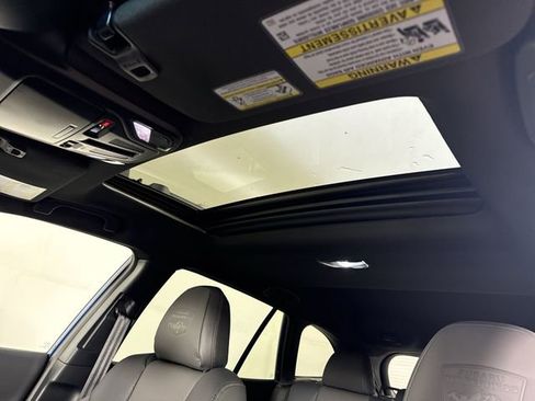 Used 2022 Subaru Outback Wilderness w/ Wilderness Package image 18