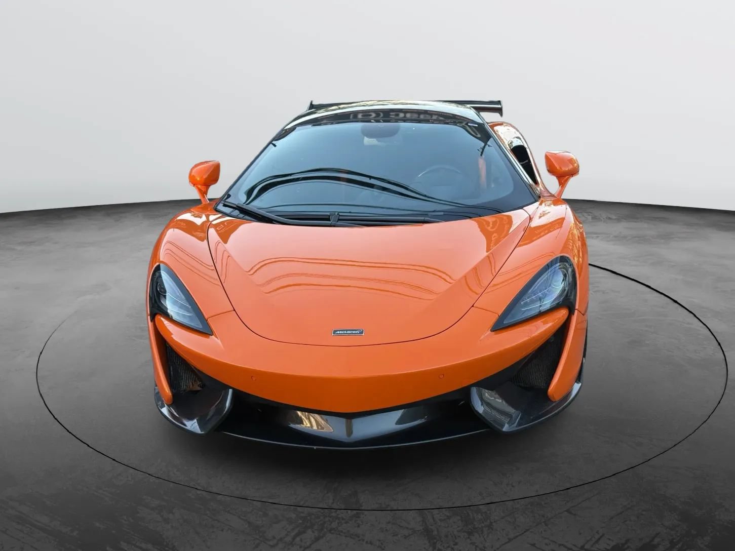 Used 2017 McLaren 570S Coupe RWD image 8