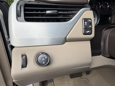 Used 2019 GMC Yukon SLT w/ Open Road Package RWD image 15