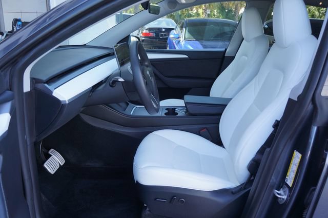Used 2023 Tesla Model Y Performance AWD/4WD image 24