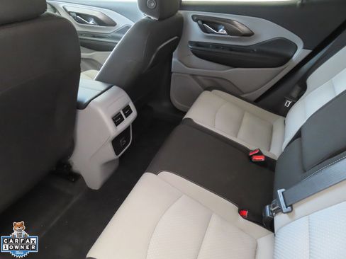 Used 2024 GMC Terrain SLE AWD/4WD image 22