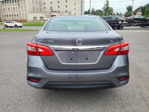 Used 2017 Nissan Sentra S FWD image 9