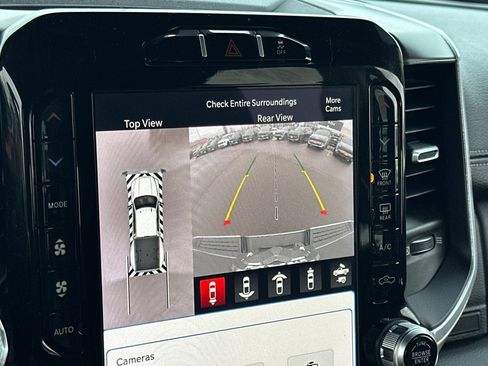 Used 2022 RAM 3500 Laramie AWD/4WD image 19