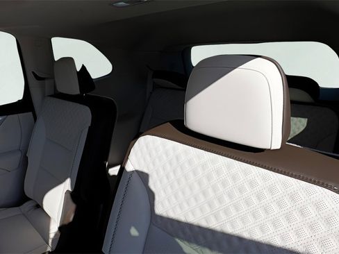 New 2026 GMC Acadia Denali w/ Super Cruise Package image 24