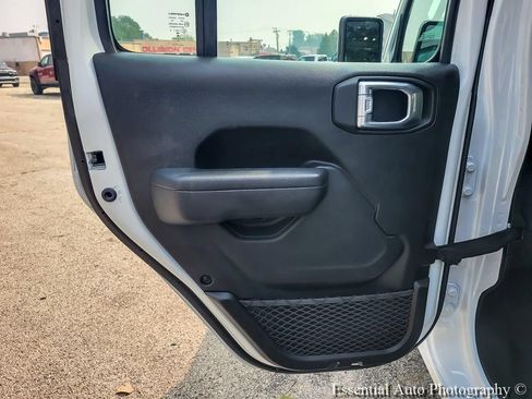 Used 2025 Jeep Wrangler Unlimited Sport AWD/4WD image 20