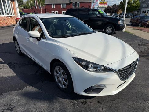 Used 2015 MAZDA MAZDA3 i Sport FWD image 3