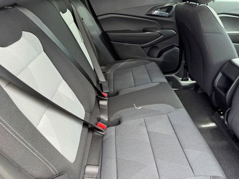 New 2026 Chevrolet Trax LS w/ LS Convenience Package FWD image 9