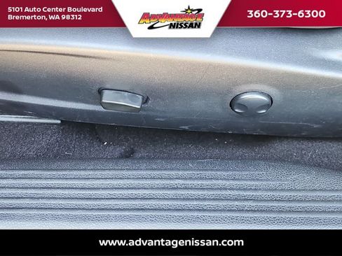 Used 2023 Dodge Challenger GT image 10