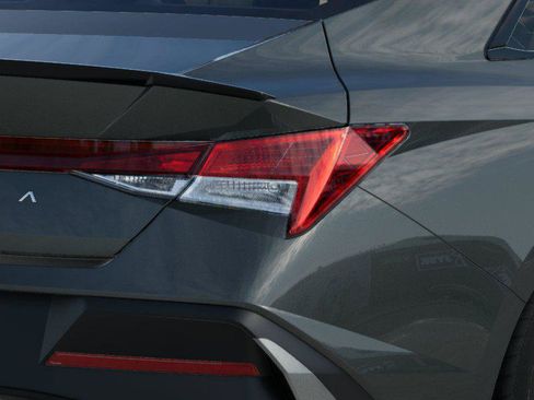 New 2026 Hyundai Elantra Sport FWD image 27