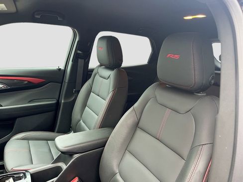 Used 2025 Chevrolet TrailBlazer RS w/ Convenience Package image 21