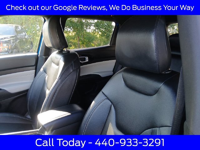 Used 2025 Jeep Compass Limited AWD/4WD image 20