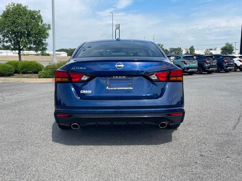 Used 2024 Nissan Altima 2.5 SR FWD image 5