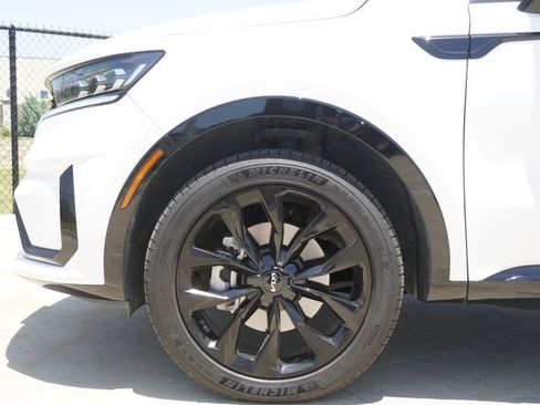 Used 2023 Kia Sorento SX AWD/4WD image 5