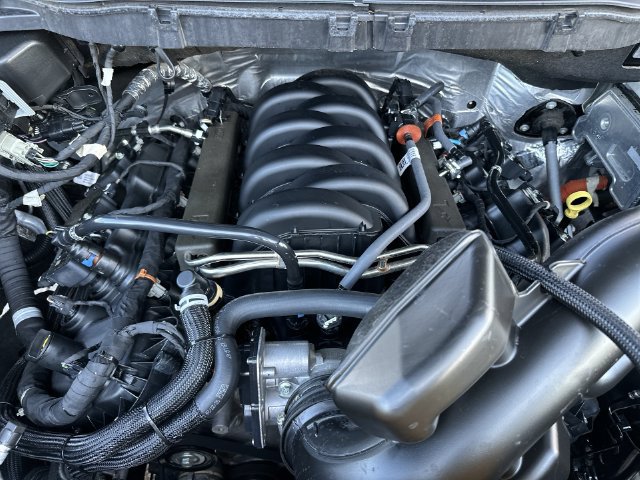 Certified 2024 Ford F150 Lariat w/ FX4 Off-Road Package AWD/4WD image 28