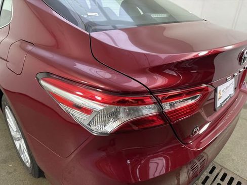 Used 2020 Toyota Camry LE FWD image 28