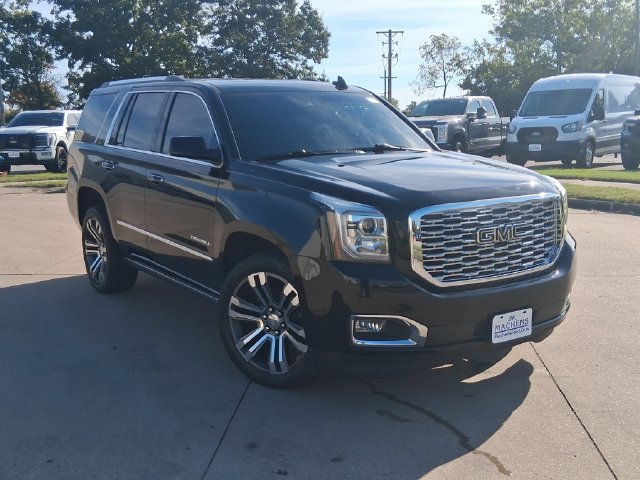 Used 2019 GMC Yukon Denali w/ Denali Ultimate Package AWD/4WD image 12