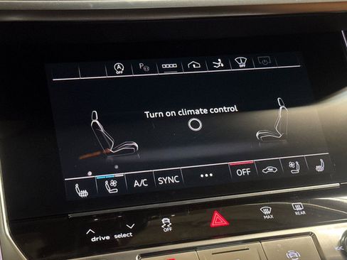 Certified 2024 Audi RS 7 Performance image 20