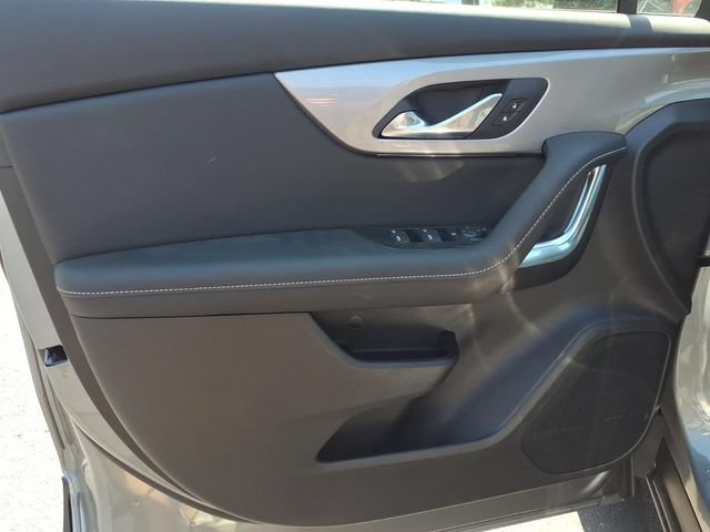 New 2026 Chevrolet Blazer LT w/ Midnight/Sport Edition AWD/4WD image 16