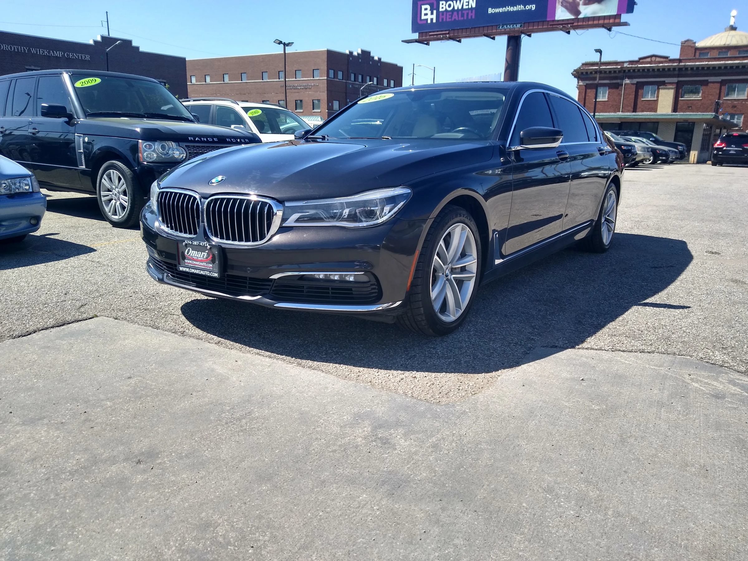 Used 2016 BMW 750i xDrive AWD/4WD image 2