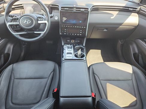 Certified 2023 Hyundai Tucson Limited AWD/4WD image 9