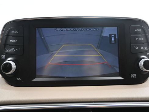 Used 2020 Hyundai Santa Fe SEL FWD image 16