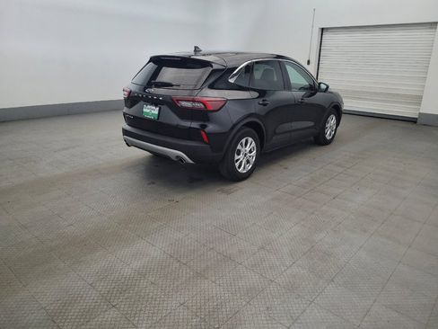 Used 2023 Ford Escape Active w/ Tech Pack #2 FWD image 9