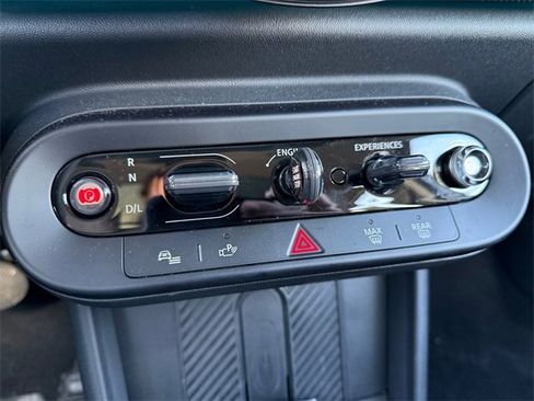 Certified 2025 MINI Cooper S image 29