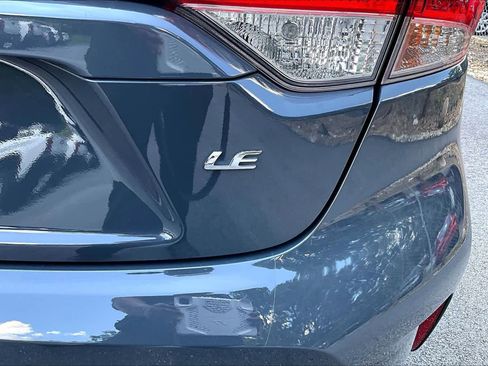 Used 2023 Toyota Corolla LE w/ LE Premium Package FWD image 10