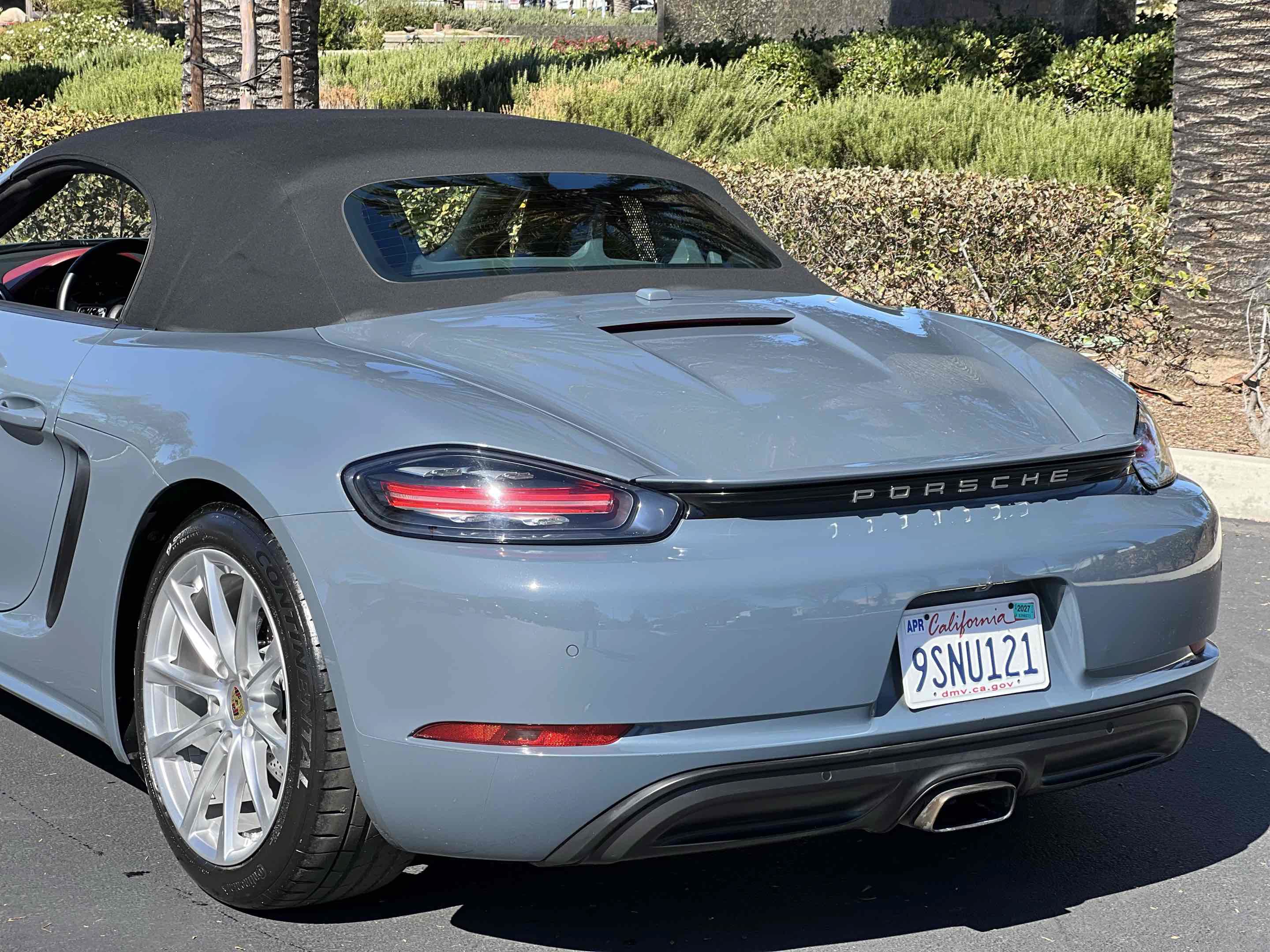 Used 2017 Porsche 718 Boxster RWD image 30