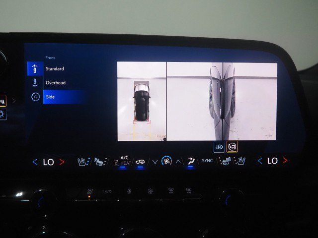 Used 2024 Chevrolet Blazer EV AWD RS image 35