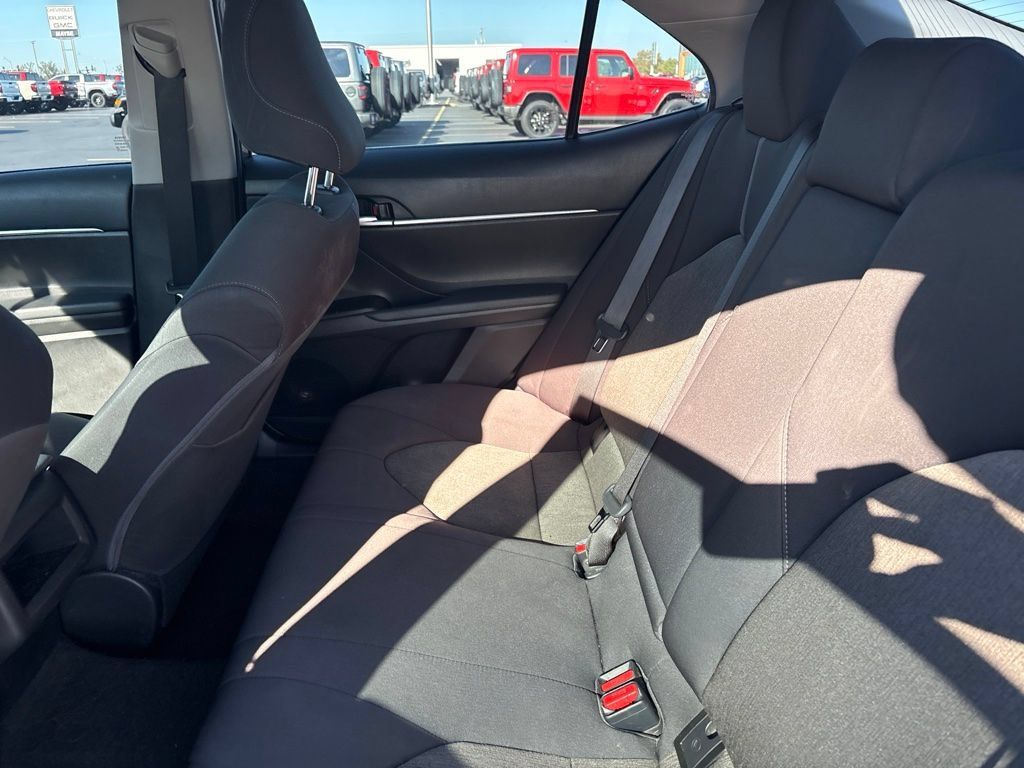 Used 2021 Toyota Camry LE FWD image 16