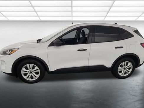 Used 2020 Ford Escape S FWD image 3