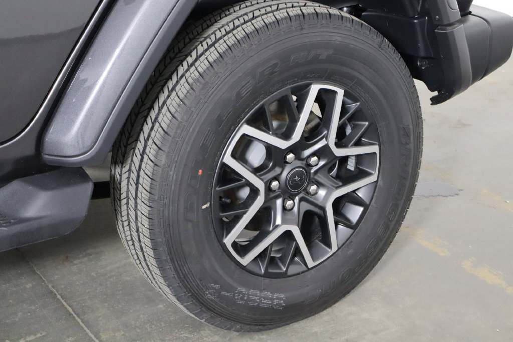 New 2027 Jeep Wrangler Unlimited Sahara AWD/4WD image 41