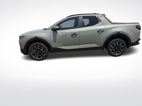 Used 2022 Hyundai Santa Cruz SEL w/ Activity Package AWD/4WD image 2