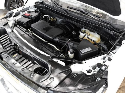 Used 2021 Chevrolet Suburban High Country RWD image 57