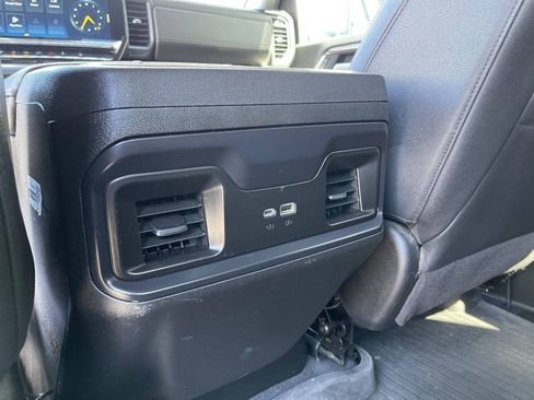 Used 2025 Chevrolet Silverado 3500 LT w/ Trail Boss Package AWD/4WD image 8
