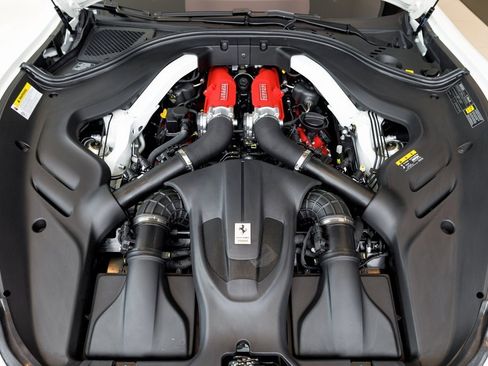 Used 2025 Ferrari Roma Spider image 46