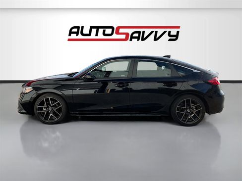 Used 2024 Honda Civic Sport Touring image 4