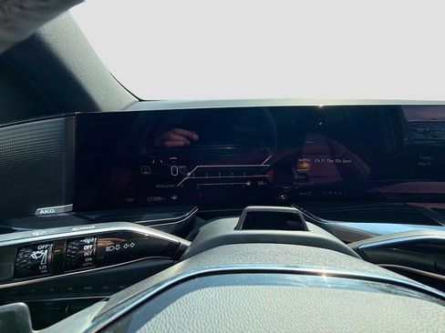 Certified 2025 Cadillac Escalade Sport w/ Touring Package AWD/4WD image 43