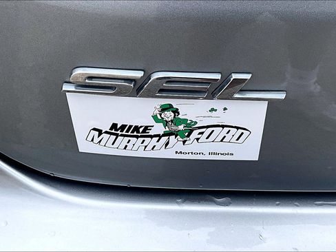 Used 2024 Ford Edge SEL w/ Convenience Package image 8