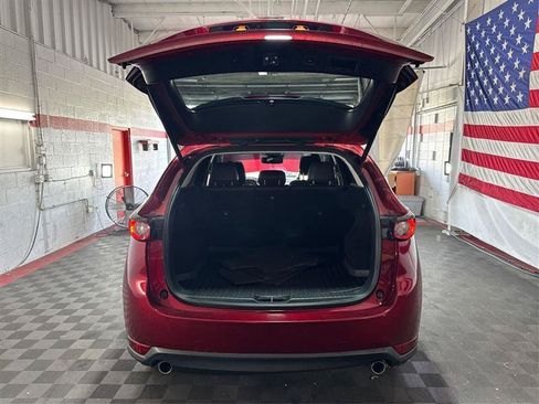 Used 2018 MAZDA CX-5 Touring w/ Preferred Equipment Package AWD/4WD image 13