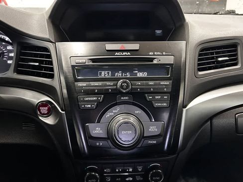 Used 2015 Acura ILX w/ Technology Package FWD image 18