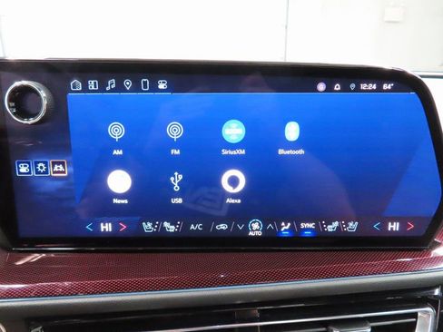 Used 2024 Chevrolet Traverse RS w/ LPO, Floor Liner Package image 23