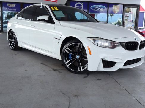 Used 2018 BMW M3 RWD image 3