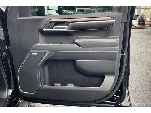 Used 2024 Chevrolet Silverado 1500 LT Trail Boss w/ LT Trail Boss Premium Package image 24