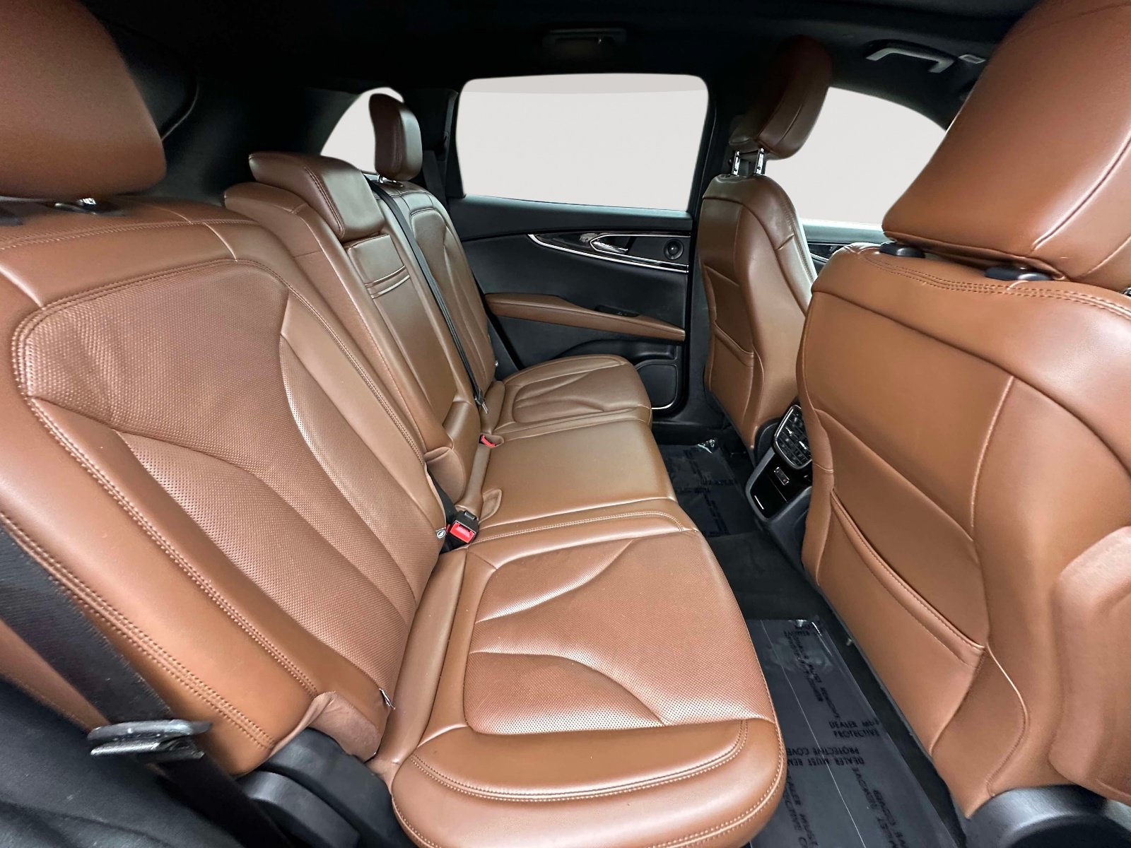 Used 2021 Lincoln Nautilus Reserve AWD/4WD image 30
