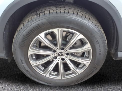 Certified 2024 Mercedes-Benz GLC 300 4MATIC image 9