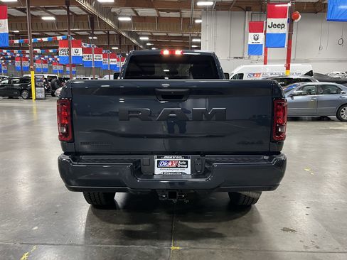 Used 2025 RAM 3500 Big Horn image 4