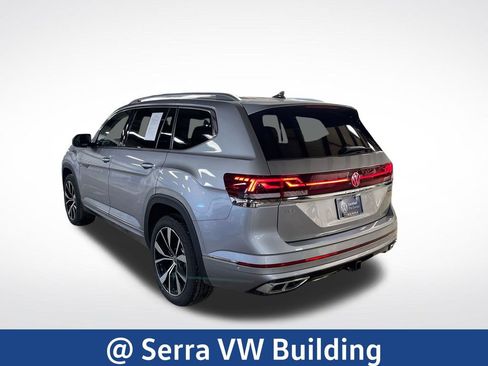 Used 2025 Volkswagen Atlas SEL Premium R-Line AWD/4WD image 3