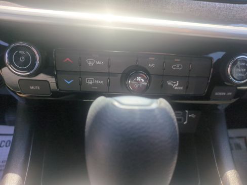 Used 2023 Jeep Compass Sport AWD/4WD image 18
